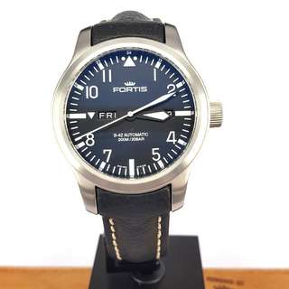 FORTIS B42 FLIEGER AUTO DAY DATE - reserved