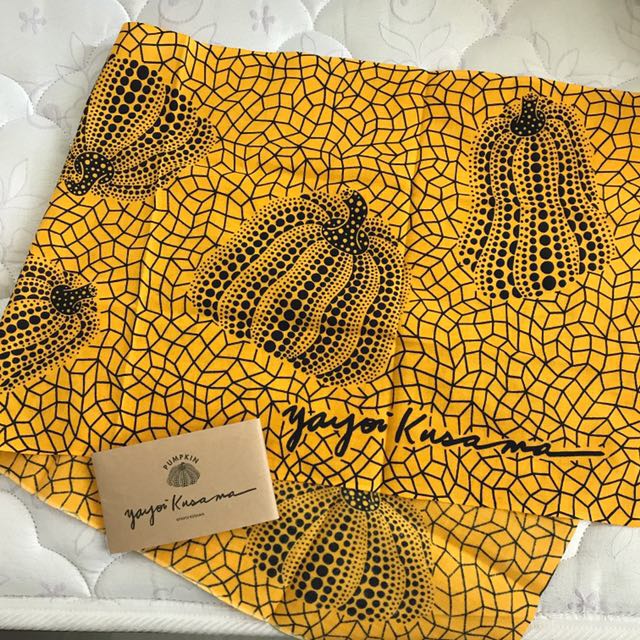 草間彌生yayoi Kusama 南瓜pumpkin桌巾敷門布布 興趣及遊戲 手作 自家設計 文具及工藝 手作 Carousell