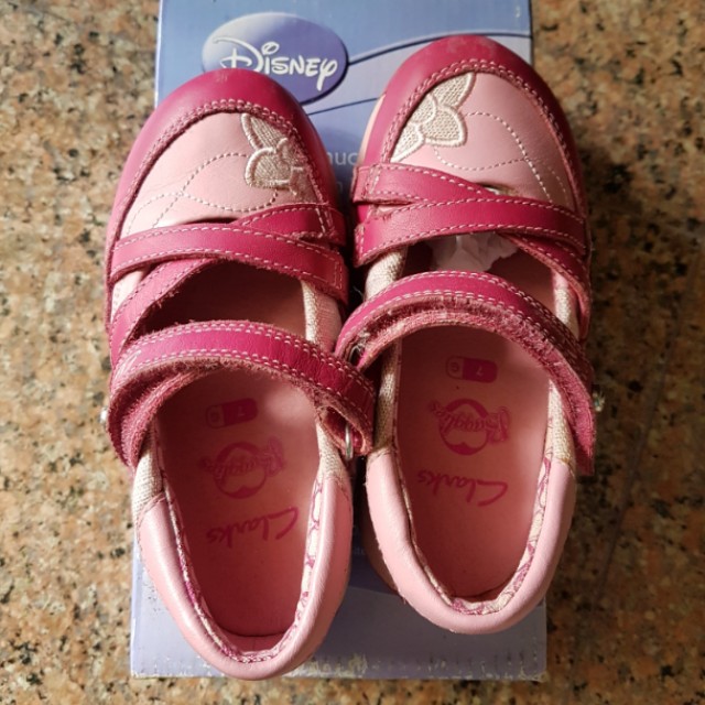 clarks size 7 toddler shoes