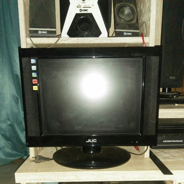Tv Jvc 14 Inch Fisipunis Elektronik Tv Perlengkapan Hiburan Di Carousell