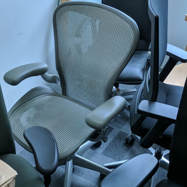 used ergonomic office chair Zody Sayl mirra sayl aeron leap, Furniture