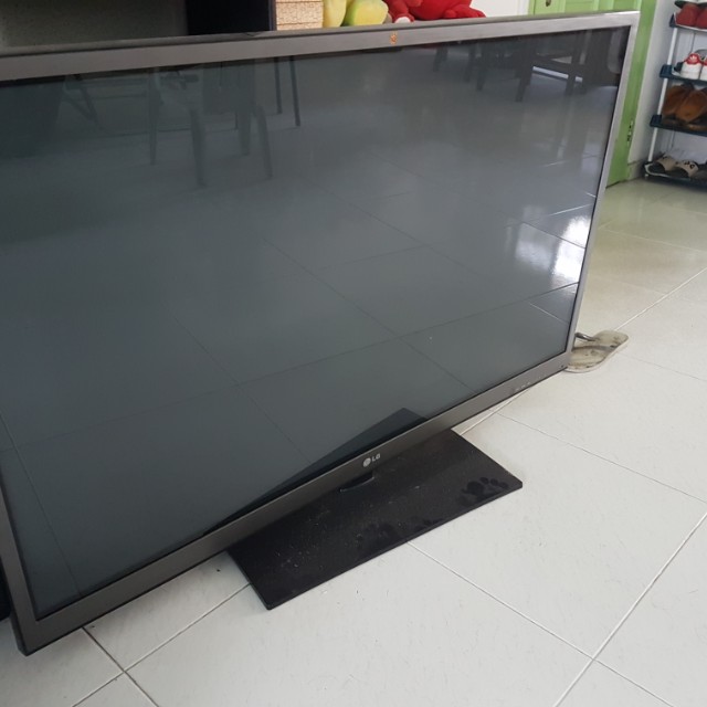 Used Lg 50 Tv Black Screen Home Appliances Tvs Entertainment Systems On Carousell