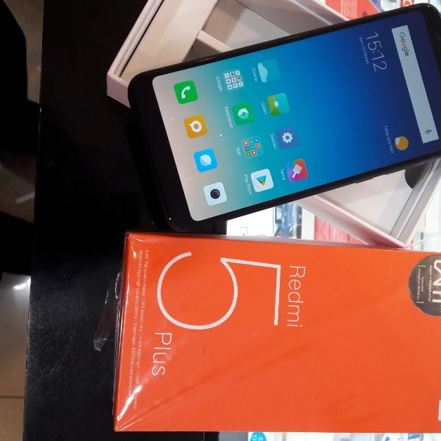 Xiaomi Redmi 5 Plus 3 32gb Tam Serba Serbi Di Carousell