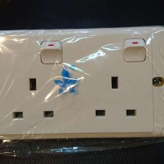 Electrical outlet 2point
