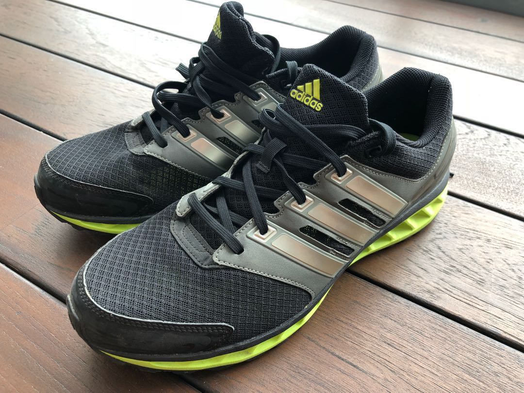 Adidas running shoes Size US9.5 (USED 