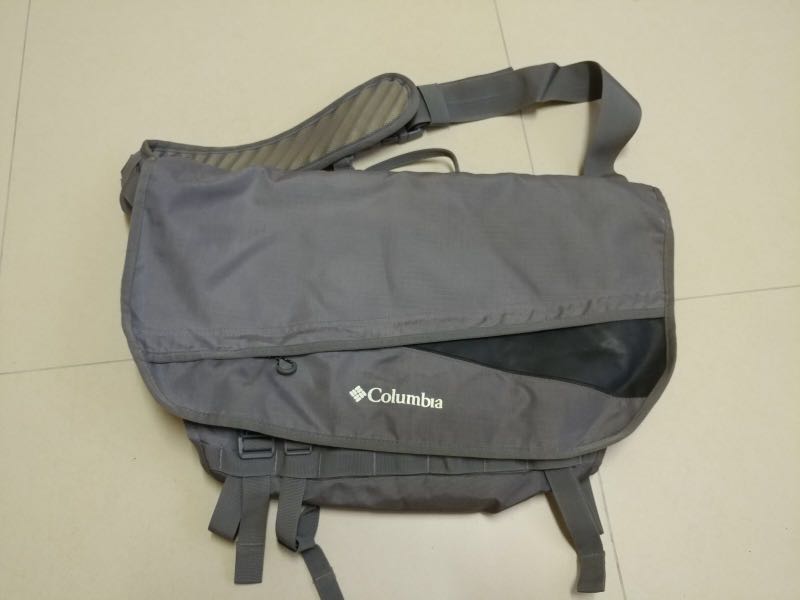 columbia sling bag