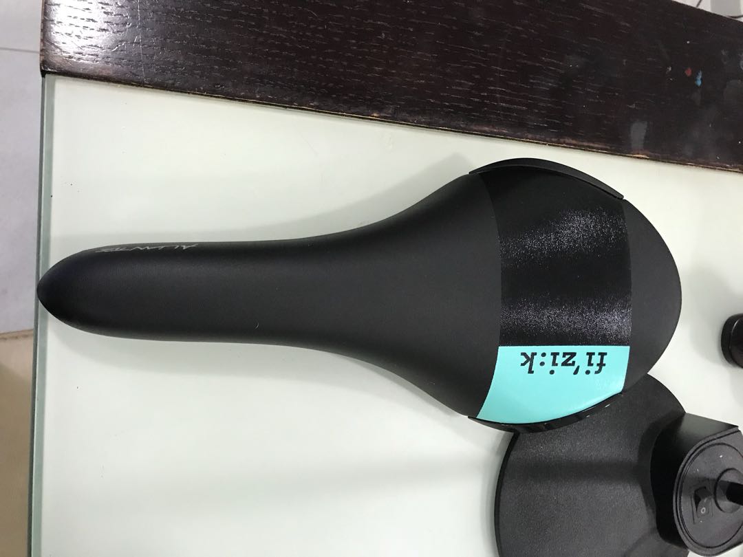 fizik r7 saddle