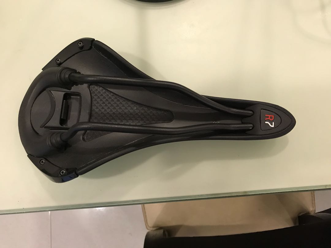 fizik aliante r5 weight