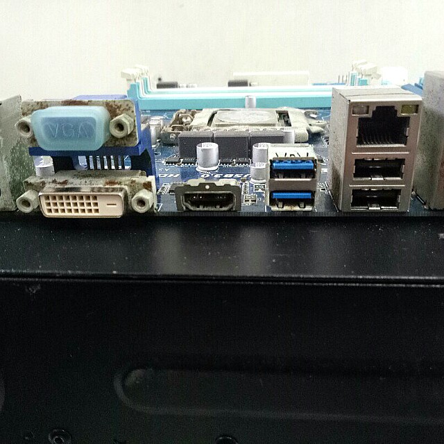 gigabytes ddr3 motherboard, Computers & Tech, Parts & Accessories