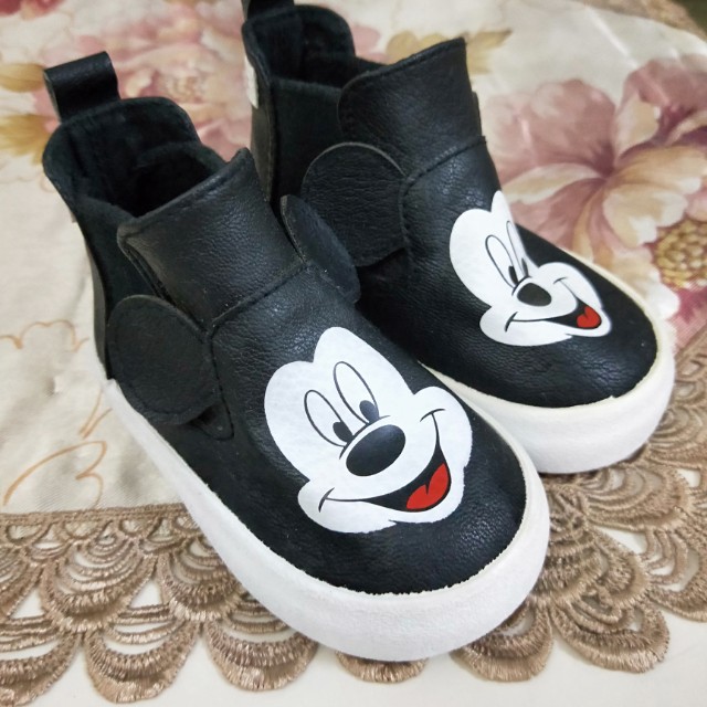 h and m baby shoes