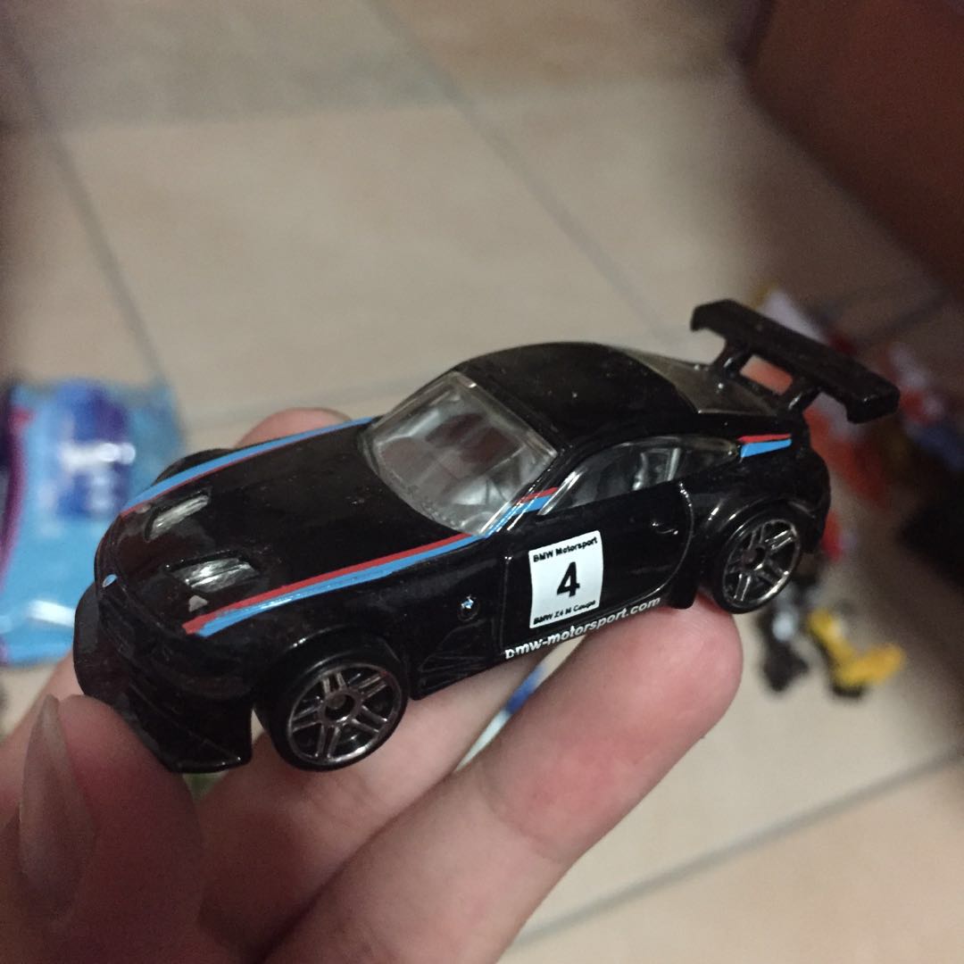 Hotwheels Bmw Z4 M Toys Games Bricks Figurines On Carousell