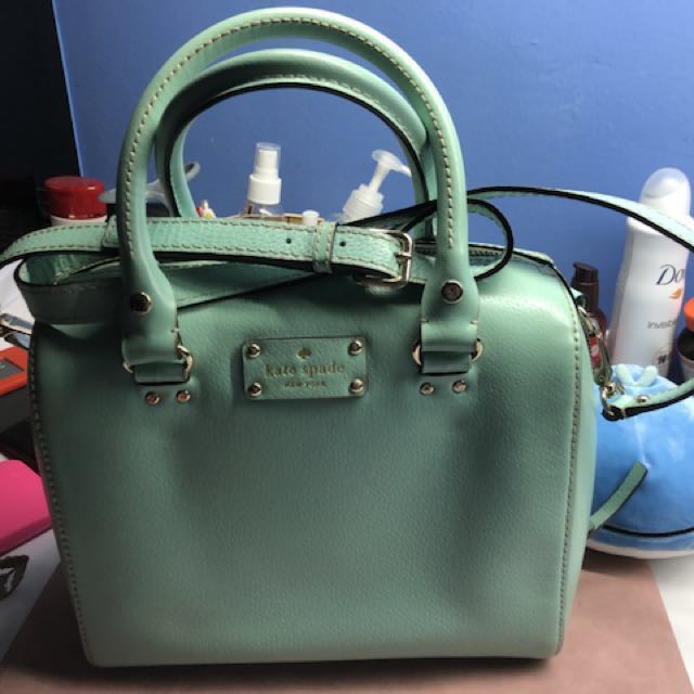Kate Spade Alessa Wellesley Turquoise Satchel Crossover handbag, Women's  Fashion, Bags & Wallets, Cross-body Bags on Carousell
