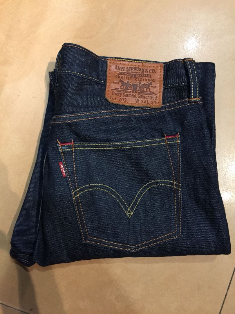 levis 702 jeans