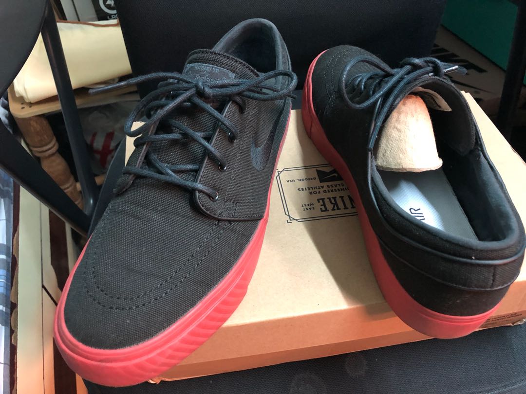 vans stefan janoski