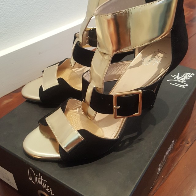 wittner gold heels