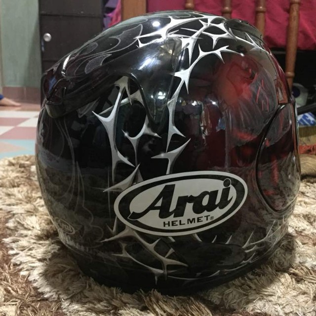 Arai shop sinister helmet