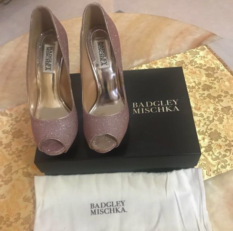 Badgley shop mischka humbie