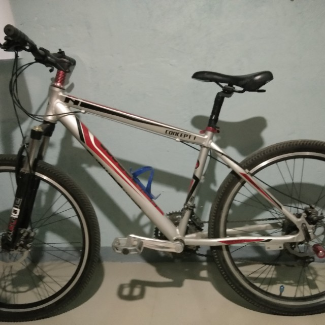 black diamond mountain bike