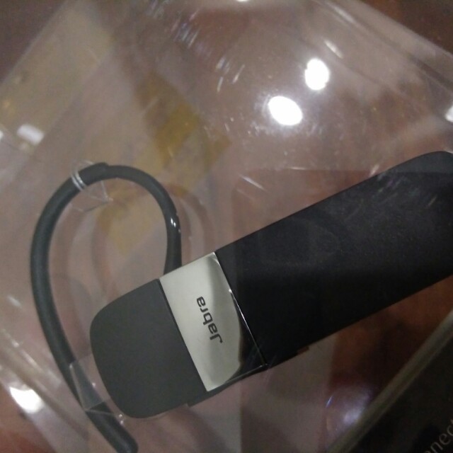 Bluetooth Headset (Category: Earphones) located in Shah Alam. Submitted by kasilicin (Listing ID 161301973, Image 2). Description: New !.