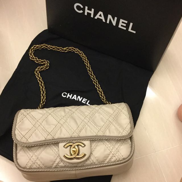 chanel ultimate stitch flap bag