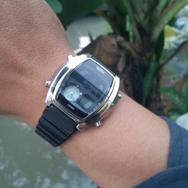 Citizen 1481010 analog digital, Fesyen Pria, Jam Tangan di Carousell