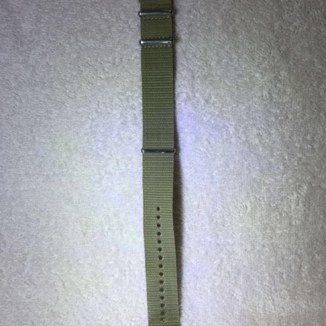 Fossil’s nato watch strap 22mm, Men's Fashion, Watches & Accessories
