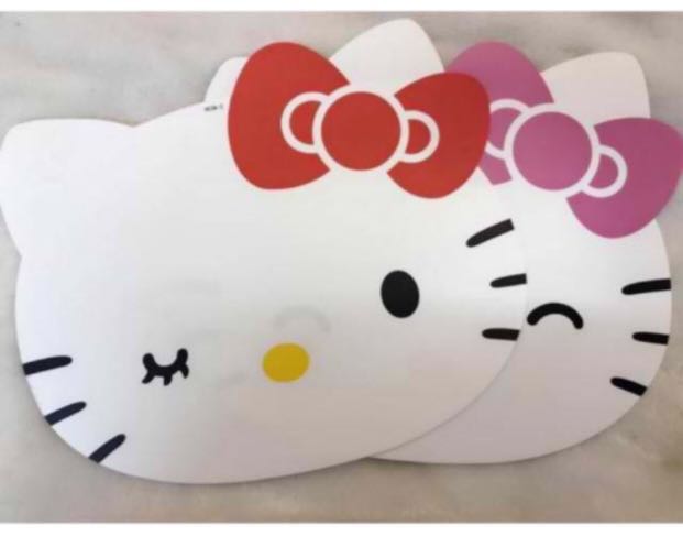 HELLO KITTY PLACEMAT TV Home Appliances Kitchen Appliances Other HELLO KITTY PLACEMAT TV Home Appliances Kitchen Appliances Other