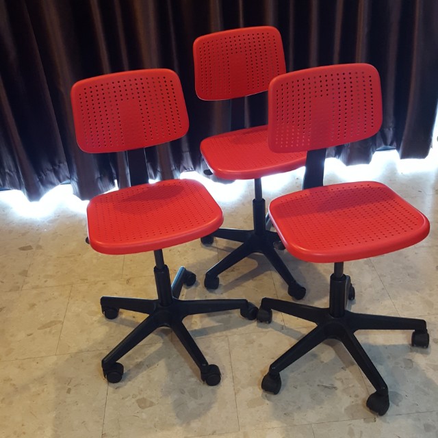 Ikea Alrik Swivel Office Chair Furniture Tables Chairs On Carousell