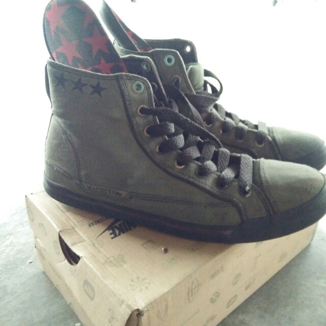 Macbeth clearance mike dirnt