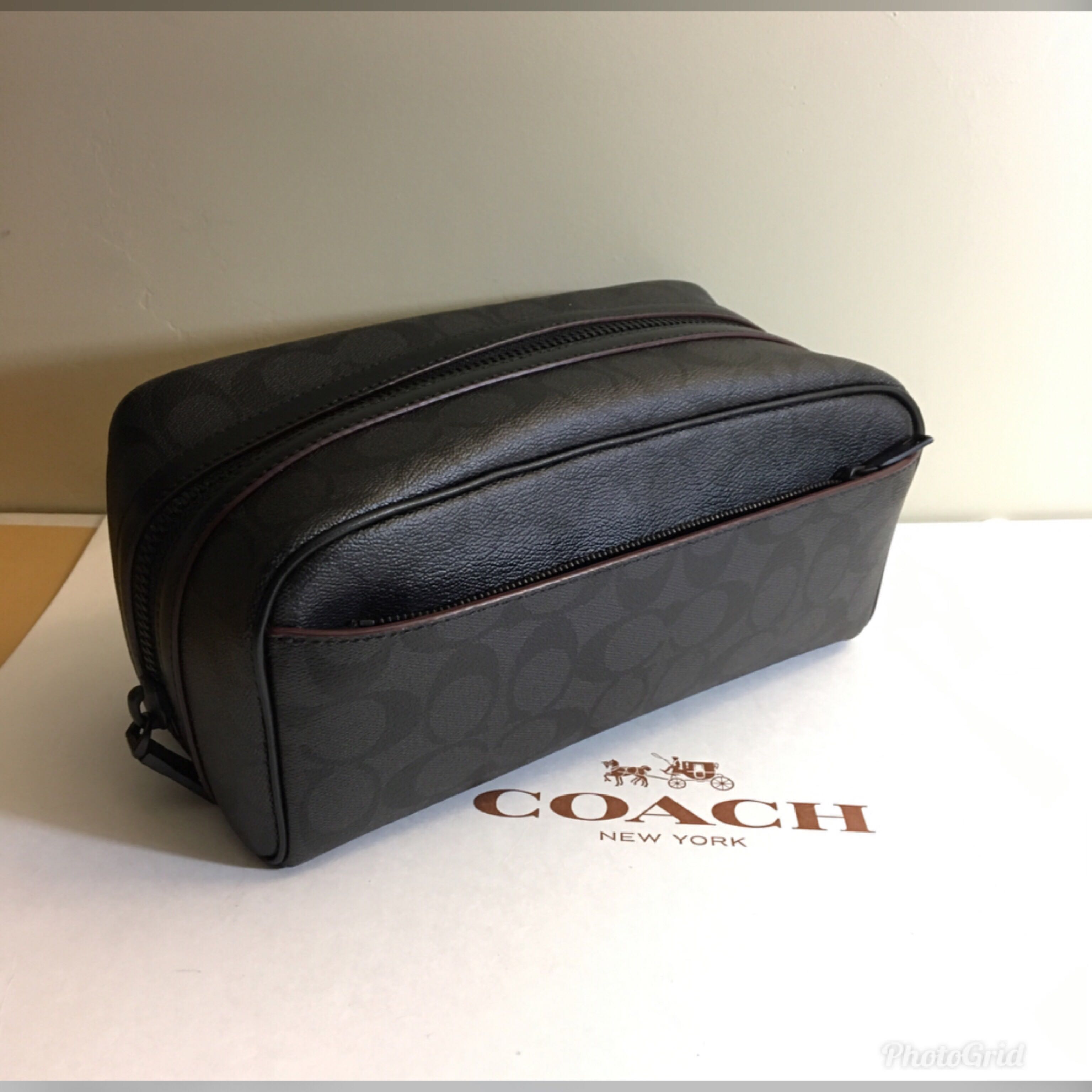 coach men's travel kit