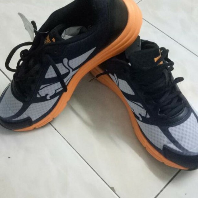 puma expedite running shoes