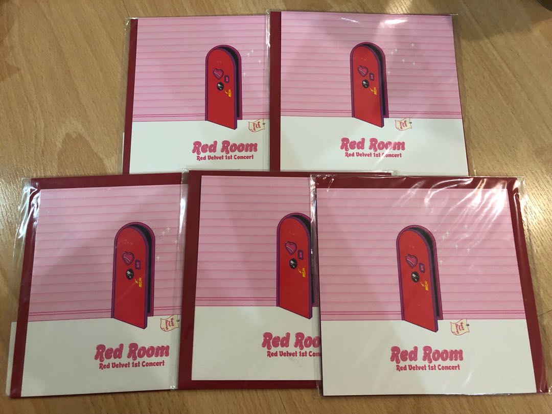 Red Velvet イェリ　公式インビテーションカード　LaRouge
