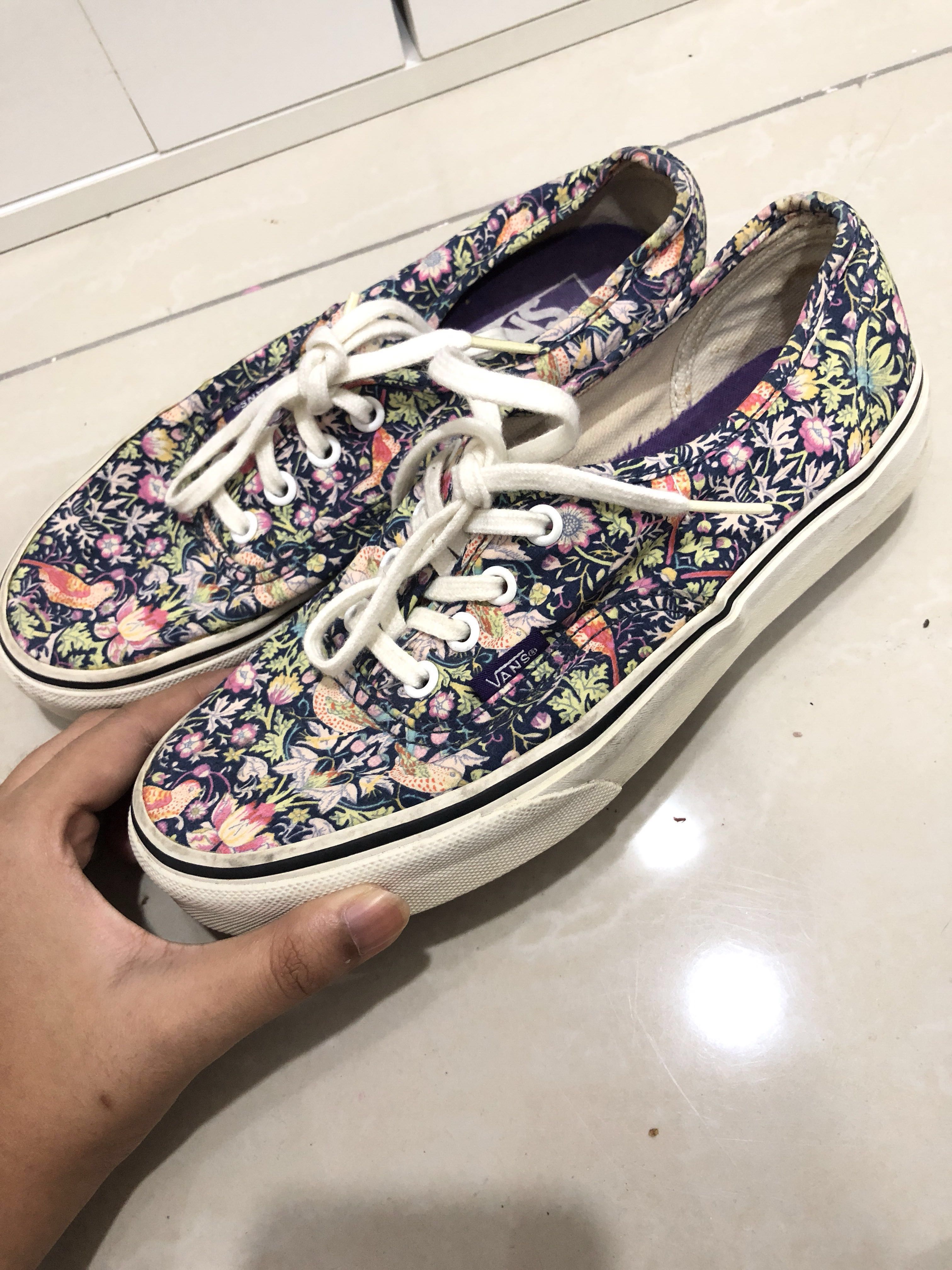 Vans Floral Sneakers, Women's Fashion 