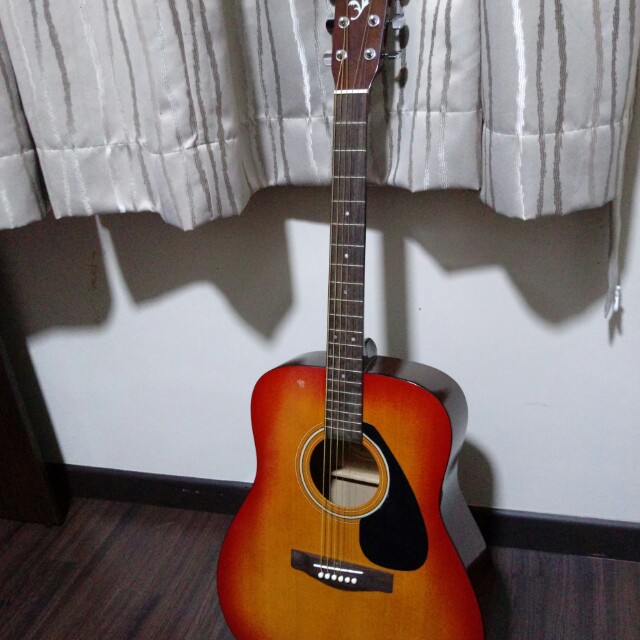Yamaha f310cs acoustic guitar sale