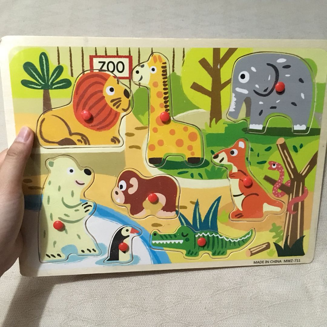 puzzle zoo toy store