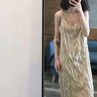 降! 女子会 壓褶細肩帶洋裝