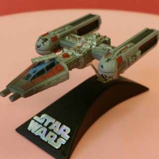 Vaisseau Medium Starfighter et figurine - Star Wars Jazwares