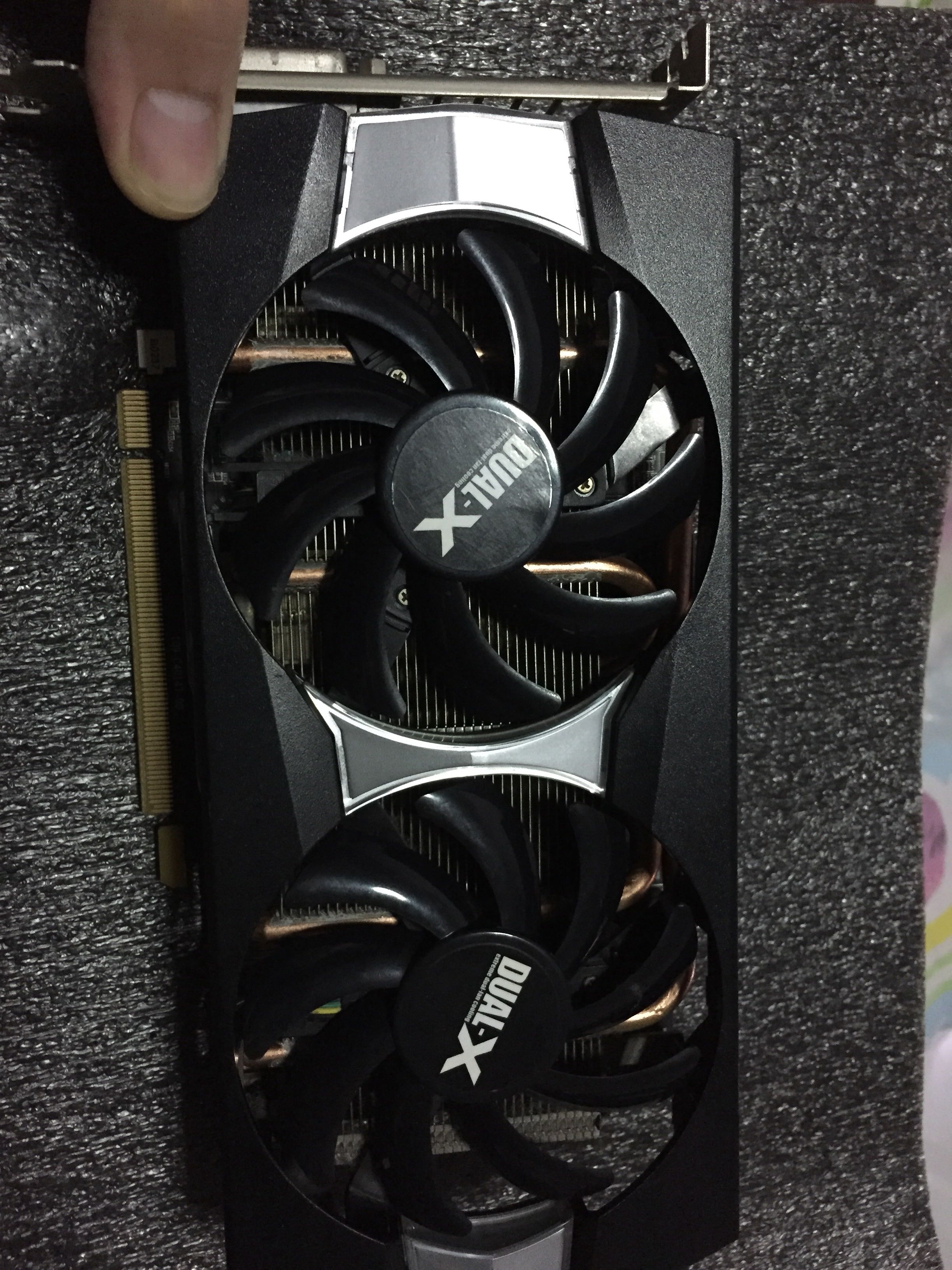 Amd Radeon R9 270x 2gb Ddr5 Electronics Computer Parts Accessories On Carousell Amd Radeon R9 270x 2gb Ddr5 Electronics Computer Parts Accessories On Carousell
