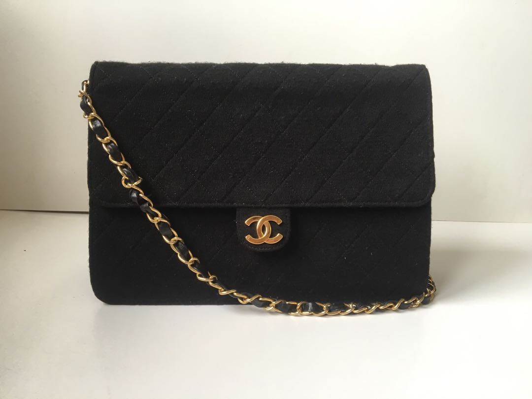 Chanel cloth flap bag store