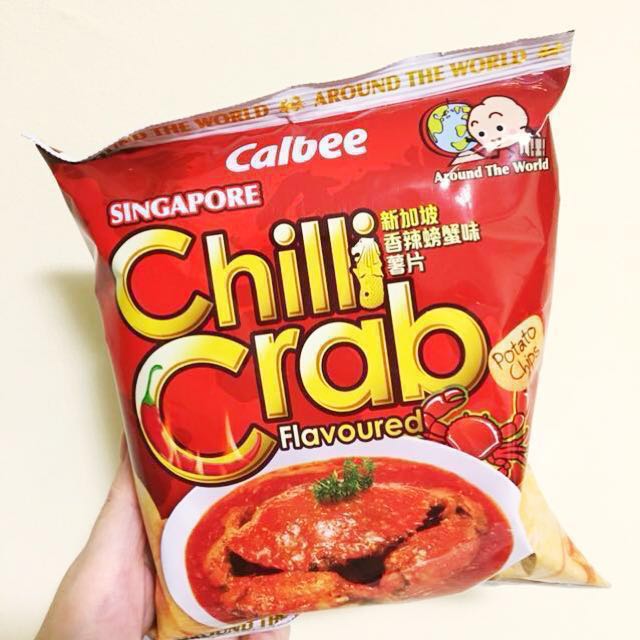 Calbee Singapore Chilli Crab Potato Chips, Food & Drinks, Chilled