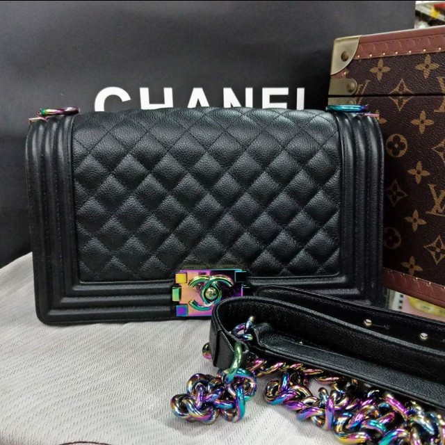 chanel buoy bag
