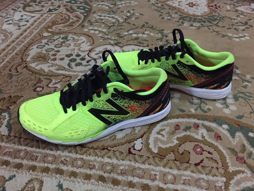 New Balance Hanzo R