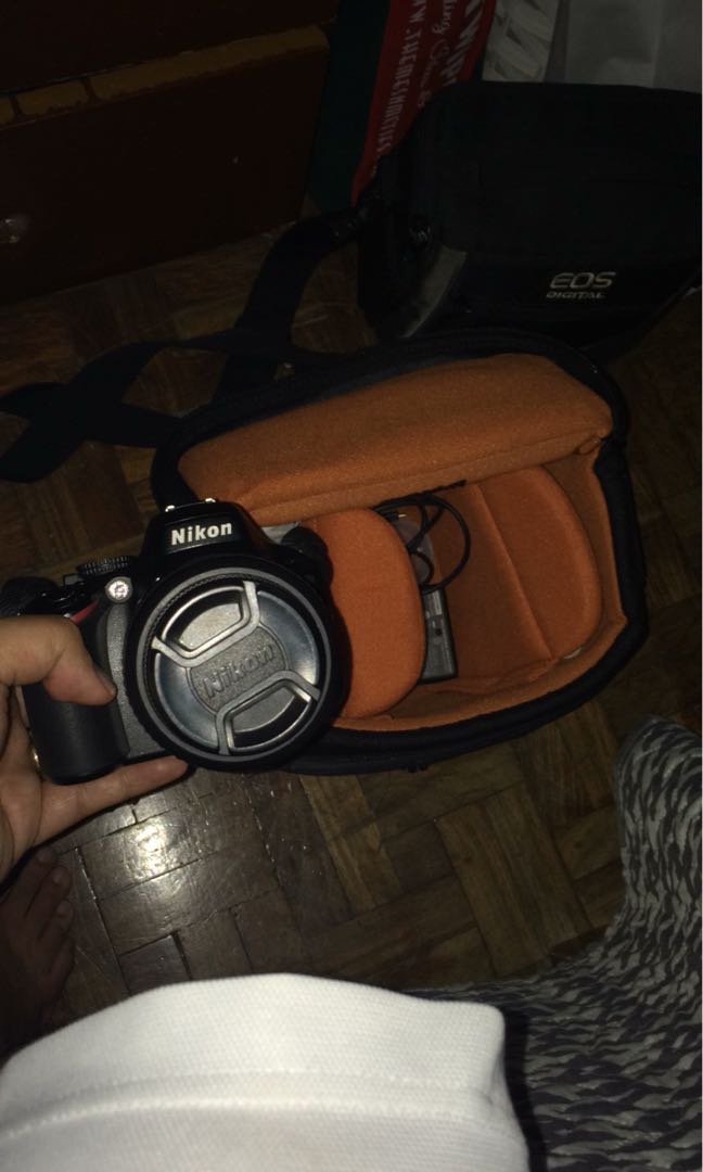nikon dlsr D5100 camera (Category: Cameras) located in Muntinlupa City. Submitted by phseller (Listing ID 161353442, Image 3). Description: in good working condition test all you want.. never been repaired or opened up..medyo nafafade na yung skin as per pic due to nakastock lang sya.