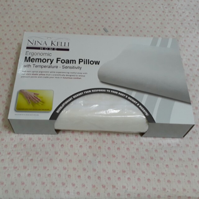 nina kelli memory foam