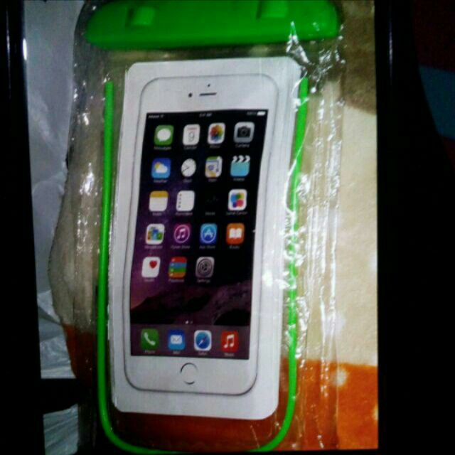 Phone waterproof holder (Category: Mounts & Holders) located in Manila. Submitted by affordshopz (Listing ID 161481457, Image 3). Description: Actual Picture Posted! Yes!!COD is available on my shop!!😮 Facebook Page: Name:AffordShopz Link: ⬇⬇ https://www.facebook.com/AffordShopz-1779032645459684/ Phone/Viber Number:09168418144(TM) SHIPPING: (ALL COD) courier: FAST7 Manila area "2-4 delivery days" Small pouch -70 Medium pouch -90 Large pouch -120