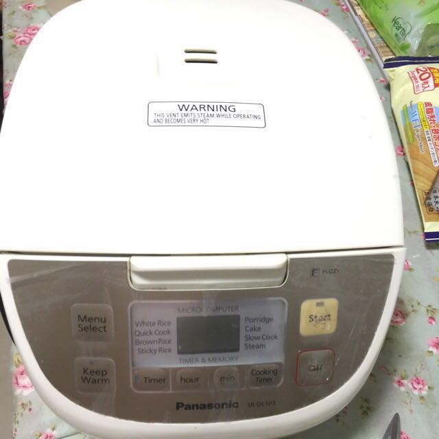 Rice Cooker with Timer Panasonic SRDE103, TV & Home Appliances