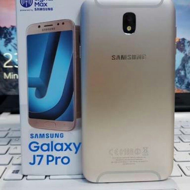 samsung j7 pro tablet