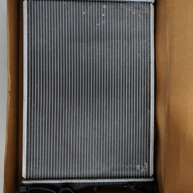 W211 E200/E230/E240/E280/E320 Mercedes Radiator (OEM), Car Accessories ...