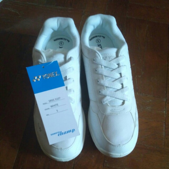 Yonex white school shoes, Sports 