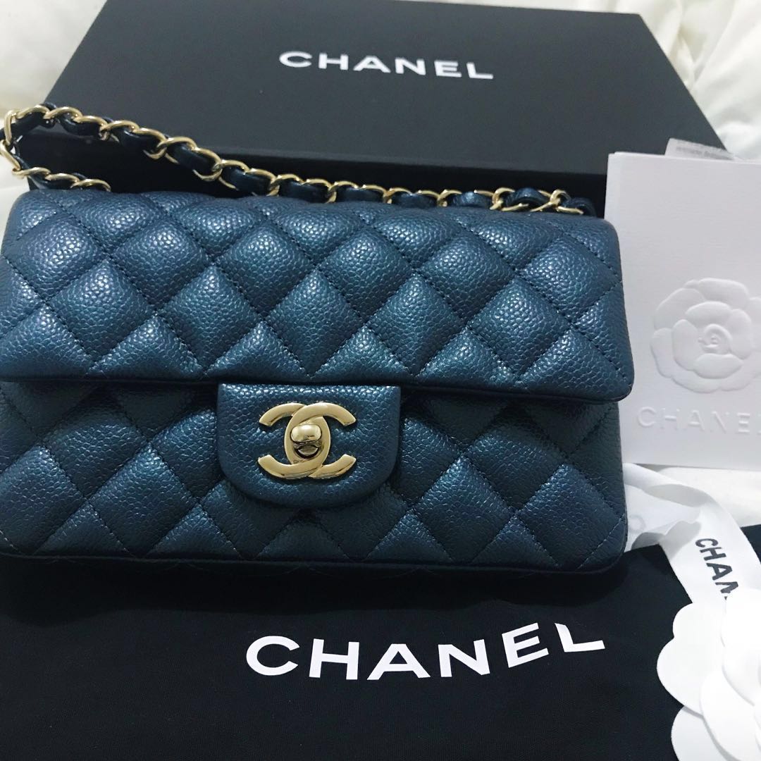 chanel mini 8